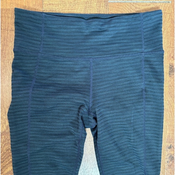 Athleta Womens leggings sheer mesh sz small - Picture 2 of 7